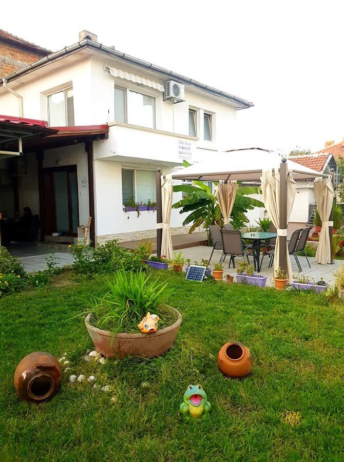 Villa Rusto Kiten  Exteriér fotografie
